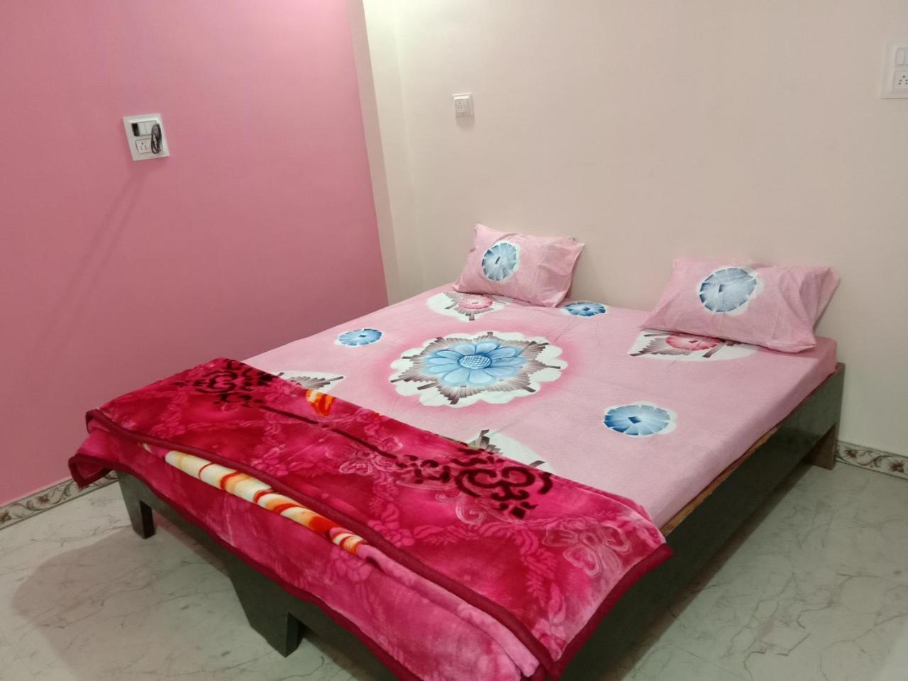 Shanti Guest House Удджайн Екстер'єр фото