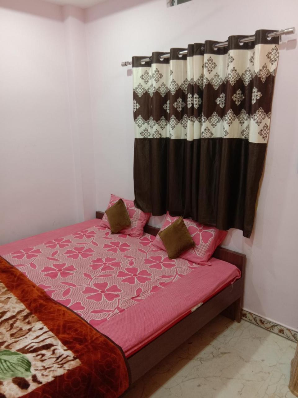 Shanti Guest House Удджайн Екстер'єр фото