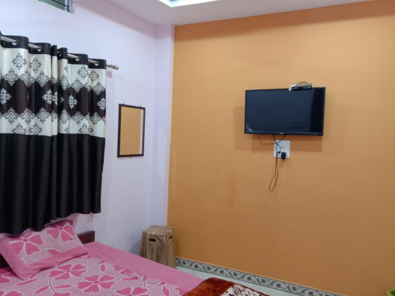 Shanti Guest House Удджайн Екстер'єр фото